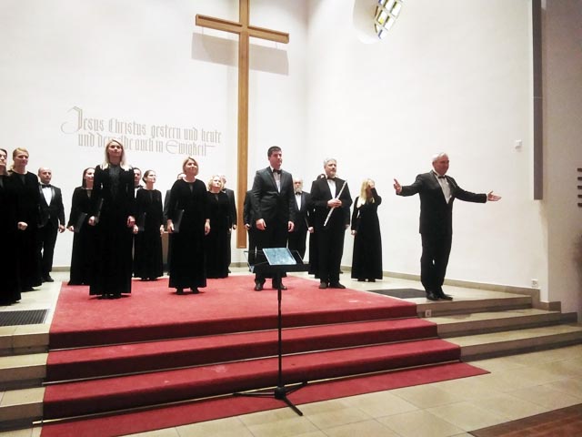 Der Cantus-Chor erntete viel Applaus. Foto: zVg