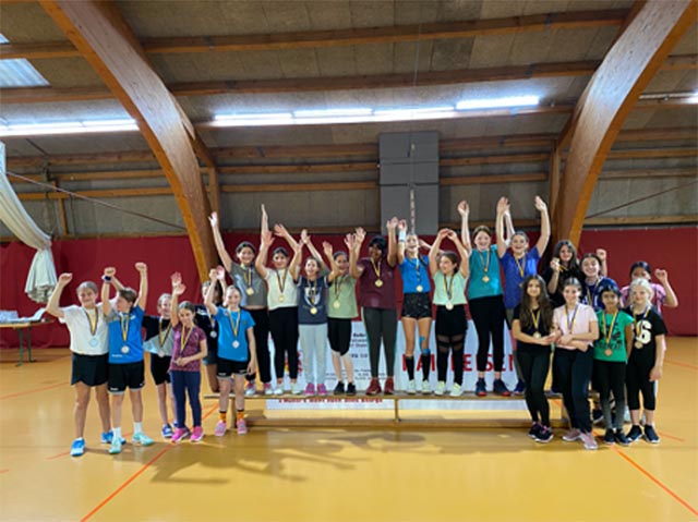 Rangliste Mädchen: 1. Rang: Die Avocados, 2. Rang: Powergirls (links), 3. Rang: Powergirls 6 (rechts)