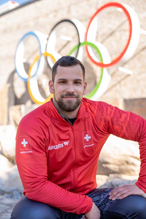 Sandro Michel ist in Peking angekommen. Foto: Michael Kuonen