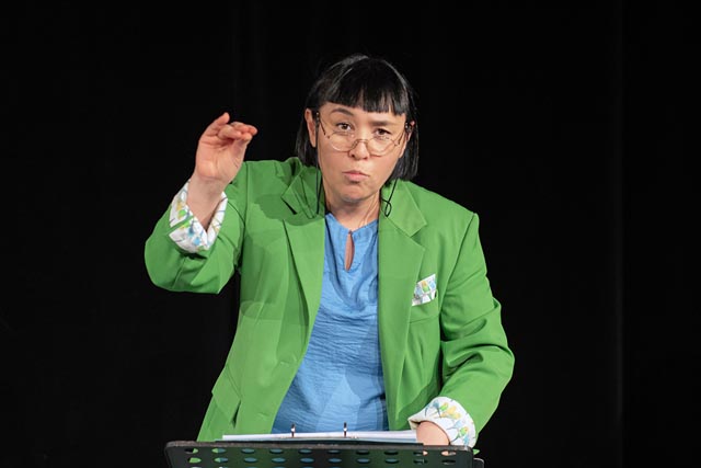 Theater mit Zarina Tadjibaeva am Samstag, 5. März, im Meck Frick. Foto: zVg