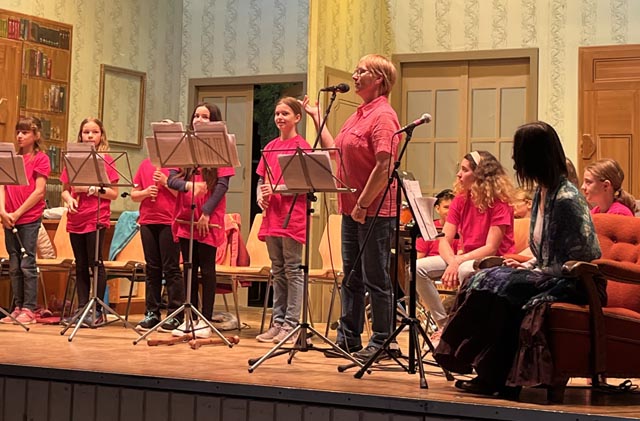 Die jungen Musiker der Musikschule Unteres Fricktal erzählten die Geschichte von «Nora &amp; Poco». Foto: zVg