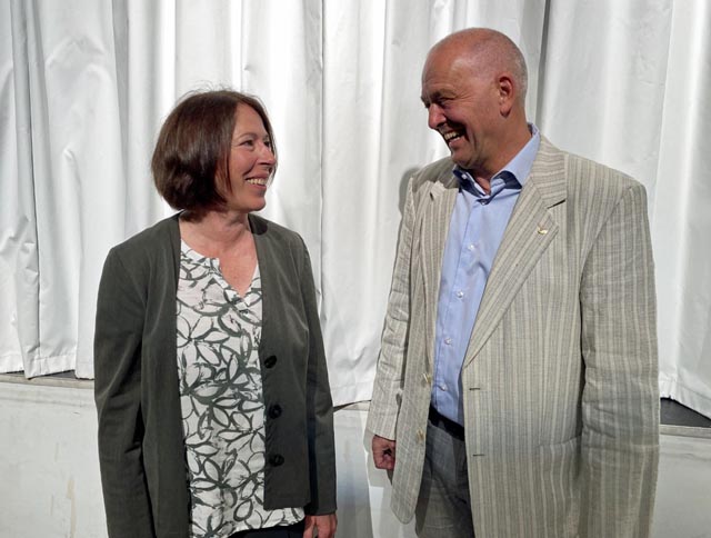 Missverständnisse ausräumen und am besten gemeinsam darüber lachen. Das Ehepaar Lochmann arbeitet auch nach 22 Ehejahren noch daran. Foto: Sonja Fasler 