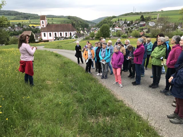Maja Vogt gibt ihr immenses Wissen über Kräuter weiter. Foto: zVg