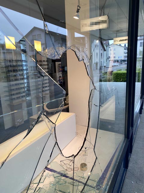 Der Serien-Vandale verübte über 25 Delikte mit einem Gesamtschaden von rund 100'000 Franken. Foto: Polizei AG