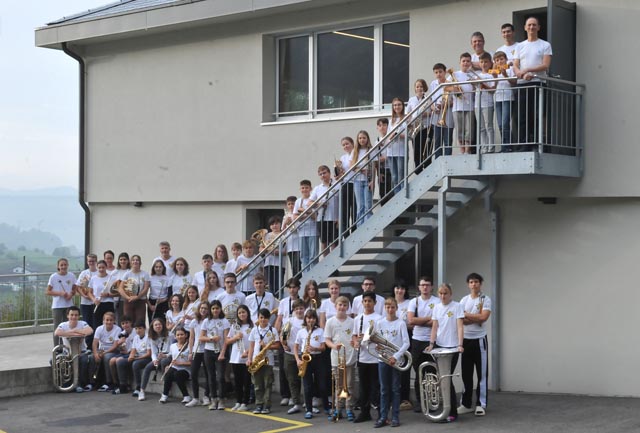 54 Musikerinnen und Musiker der Windband fuhren ins Lager nach Rickenbach. Foto: zVg