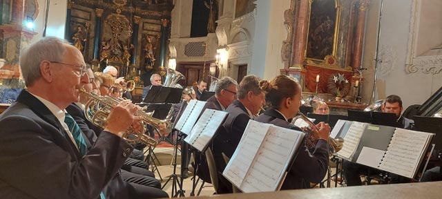 Die Musikgesellschaft Herznach-Ueken genoss das erste Kirchenkonzert seit vier Jahren. Foto: zVg