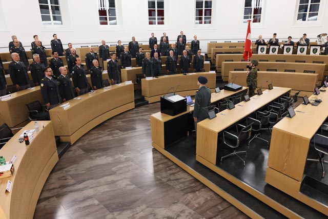 42 Offiziere und höhere Unteroffiziere mit Wohnsitz im Kanton Aargau wurden aus dem Militärdienst entlassen. Foto: Copyright Roland Wey