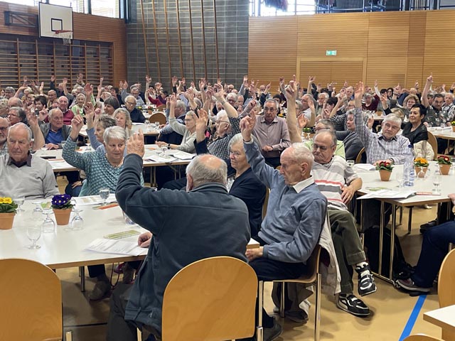 Die gutbesuchte Versammlung stimmte allen Anträgen zu. Foto: zVg