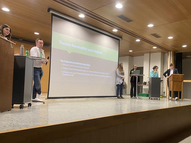 Thema am Podium, welches aktiv diskutiert wurde, war die aktuelle Fragestellung um die Neutralität. Foto: zVg