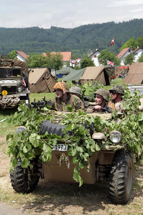 Armeefahrzeugtreffen in Sisseln. Foto: zVg 