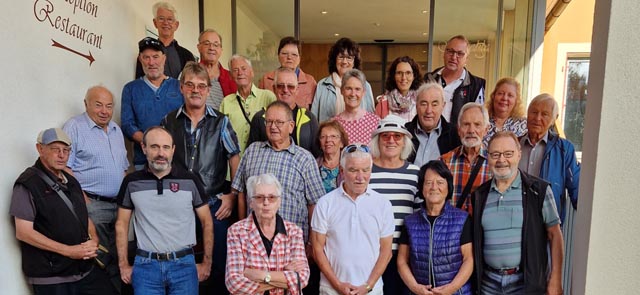 Die VCK-Teilnehmer vor dem Hotel in Kenzingen. Foto: N. Stäuble