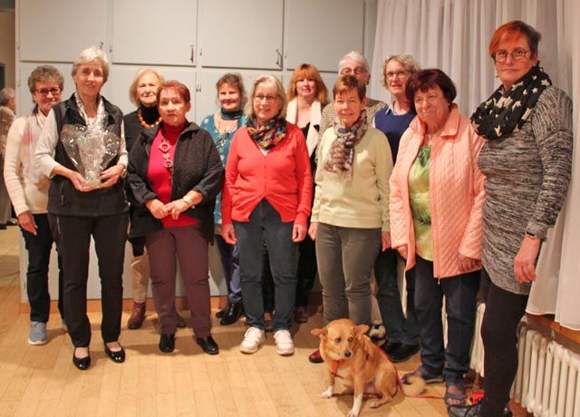 12 der aktuell 18 BesucherInnen. Foto: Jacqueline Loretan-Gasser