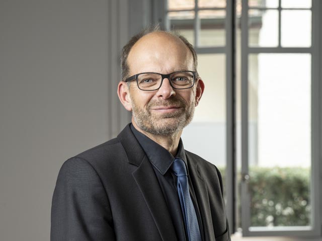 Die Mitglieder der Synode, dem kantonalen Parlament der Römisch-Katholischen Kirche im Aargau, werden an ihrer Versammlung vom 12. Juni 2024 im Grossratssaal in Aarau die Nachfolge des langjährigen Kirchenratspräsidenten Luc Humbel wählen. Luc Humbel wurde 2010 als Kirchenratspräsident gewählt. Von 2016 bis 2019 war er zudem Präsident der RKZ, der Römisch-Katholische Zentralkonferenz der Schweiz. Foto: zVg