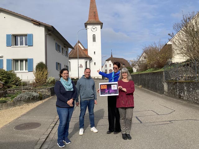 Das OK für die Lange Nacht der Kirchen in Oeschgen: Brigitte Albiez, Simon Hohler, Christina Kessler, Elisabeth Linder. Foto: zVg