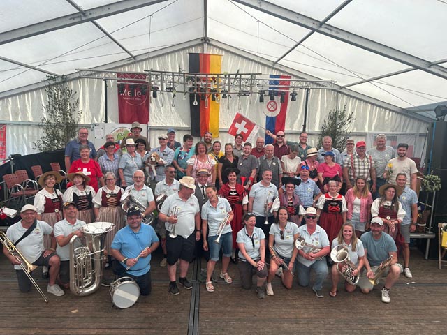 Die Schweizer Delegation am Vier-Dörfer-Treffen. Foto: zVg