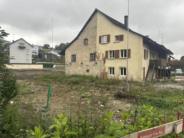  Bereits im Frühmittelalter besiedelt: Die Ausgrabungsstätte unterhalb des Burrihübels. Foto: Sonja Fasler