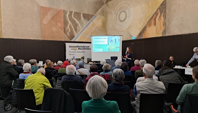 Grosses Interesse am Vortrag. Foto: zVg  