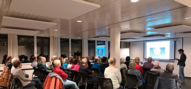 Die Biologin Cristina Boschi hielt auf Einladung des NVR einen Vortrag über den Braunbrustigel.