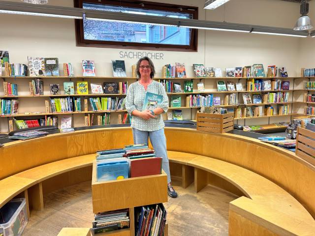 Bibliotheksleiterin Nicole Prions sucht Lesementoren.